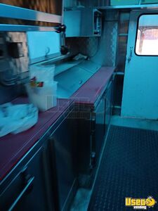 1998 P3500 Value Van All-purpose Food Truck Stainless Steel Wall Covers Nevada Diesel Engine for Sale