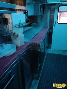 1998 P3500 Value Van All-purpose Food Truck Stainless Steel Wall Covers Nevada Diesel Engine for Sale