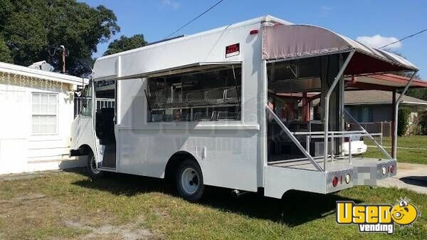 1998 Sidestep With Porch Kitchen Food Truck All-purpose Food Truck Florida Diesel Engine for Sale
