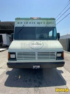 1998 Step Van 18ft All-purpose Food Truck Diamond Plated Aluminum Flooring California Diesel Engine for Sale