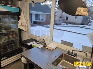 1998 Step Van All-purpose Food Truck Diamond Plated Aluminum Flooring Michigan Gas Engine for Sale