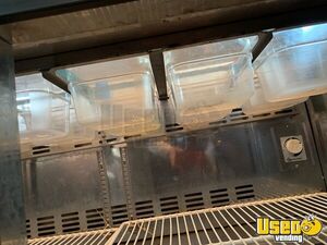 1998 Step Van Kitchen Food Truck All-purpose Food Truck 24 Maryland Diesel Engine for Sale