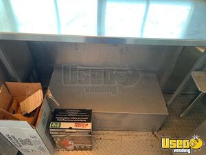 1998 Step Van Kitchen Food Truck All-purpose Food Truck 30 Maryland Diesel Engine for Sale