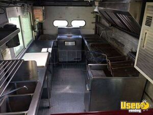 1998 Step Van Kitchen Food Truck All-purpose Food Truck Deep Freezer Texas Gas Engine for Sale