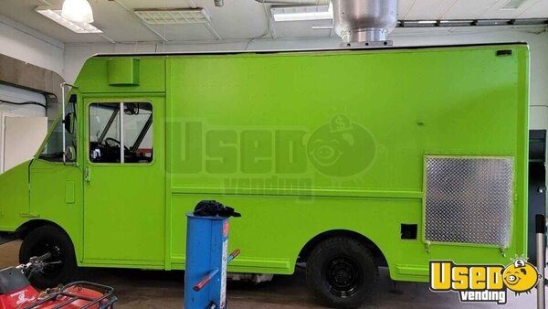 1998 Step Van Kitchen Food Truck All-purpose Food Truck Nova Scotia for Sale