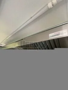 1998 Step Van Kitchen Food Truck All-purpose Food Truck Prep Station Cooler Quebec for Sale