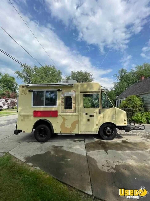 1998 Tp30842 All-purpose Food Truck New York Diesel Engine for Sale