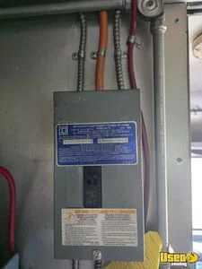 1998 Tp30842 All-purpose Food Truck Stainless Steel Wall Covers New York Diesel Engine for Sale