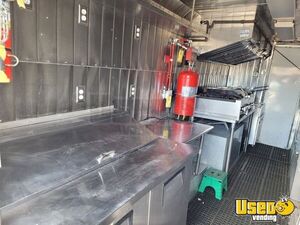1998 Utilimaster Kitchen Food Truck All-purpose Food Truck Propane Tank Colorado Diesel Engine for Sale