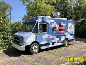 1998 Utilimaster Step Van Kitchen Food Truck All-purpose Food Truck Concession Window Tennessee Diesel Engine for Sale
