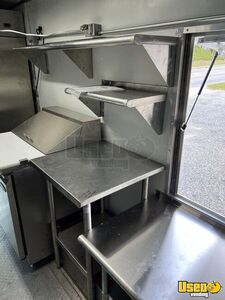 1998 Utilimaster Step Van Kitchen Food Truck All-purpose Food Truck Prep Station Cooler North Carolina Diesel Engine for Sale