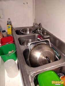 1998 Utility All-purpose Food Truck Prep Station Cooler New York Diesel Engine for Sale