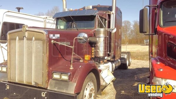 1998 W900 Kenworth Semi Truck Tennessee for Sale