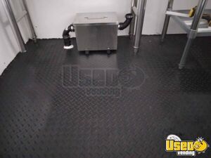 1998 White Other Mobile Business Triple Sink Wisconsin for Sale