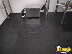 1998 White Other Mobile Business Triple Sink Wisconsin for Sale