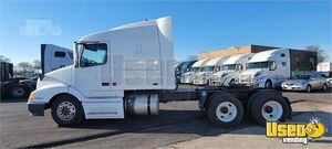 1998 Wia64tes Volvo Semi Truck 3 Missouri for Sale