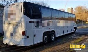 1999 102 El3 Coach Bus Coach Bus Multiple Tvs New York Diesel Engine for Sale