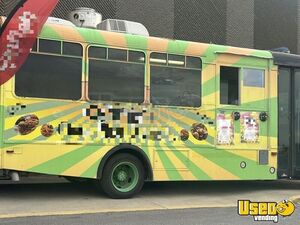 1999 1750 All-purpose Food Truck Concession Window Kansas Diesel Engine for Sale