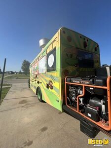 1999 1750 All-purpose Food Truck Diamond Plated Aluminum Flooring Kansas Diesel Engine for Sale