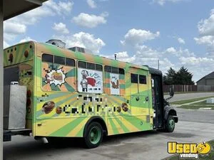 1999 1750 All-purpose Food Truck Kansas Diesel Engine for Sale