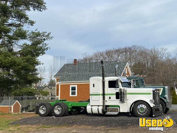 1999 379 Peterbilt Semi Truck Massachusetts for Sale