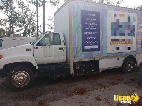 1999 6500 Catering Food Truck Catering Food Truck Stainless Steel Wall Covers North Carolina Diesel Engine for Sale