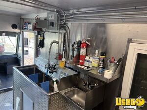 1999 All Purpose Food Truck All-purpose Food Truck Hot Water Heater Texas Gas Engine for Sale