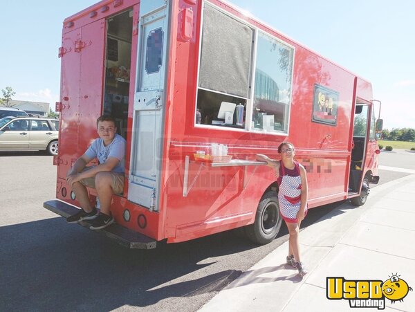 1999 All-purpose Food Truck Concession Window Montana Gas Engine for Sale