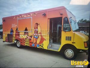 1999 Box Kitchen Food Truck All-purpose Food Truck Air Conditioning Ohio Diesel Engine for Sale
