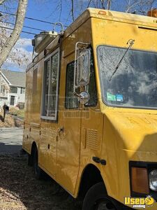 1999 Chassis All-purpose Food Truck 35 Connecticut Gas Engine for Sale
