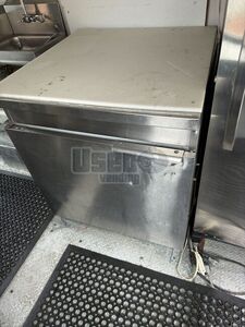 1999 Chassis All-purpose Food Truck Back-up Alarm Connecticut Gas Engine for Sale