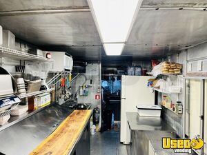 1999 Chassis All-purpose Food Truck Diamond Plated Aluminum Flooring Florida Diesel Engine for Sale