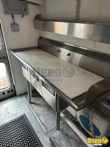 1999 Chassis All-purpose Food Truck Interior Lighting Connecticut Gas Engine for Sale