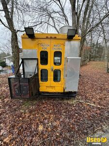 1999 Chassis All-purpose Food Truck Refrigerator Connecticut Gas Engine for Sale
