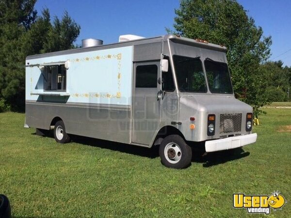 1999 Chevrolet P30 All-purpose Food Truck Transmission - Automatic North Carolina Gas Engine for Sale