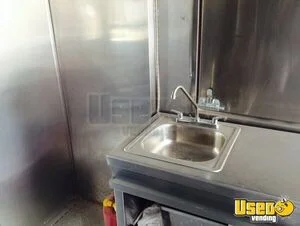 1999 Custom-built Kitchen Food Truck All-purpose Food Truck Propane Tank Florida Gas Engine for Sale