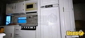 1999 Designer 3310 Concession Trailer Stovetop Illinois for Sale