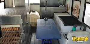 1999 E350 Pet Care / Veterinary Truck Fresh Water Tank California Gas Engine for Sale
