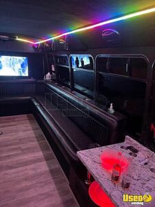 1999 E450 Cutvan Party Bus Sound System Virginia Gas Engine for Sale