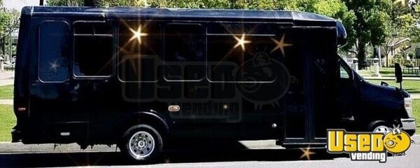 1999 E450 Cutvan Party Bus Virginia Gas Engine for Sale