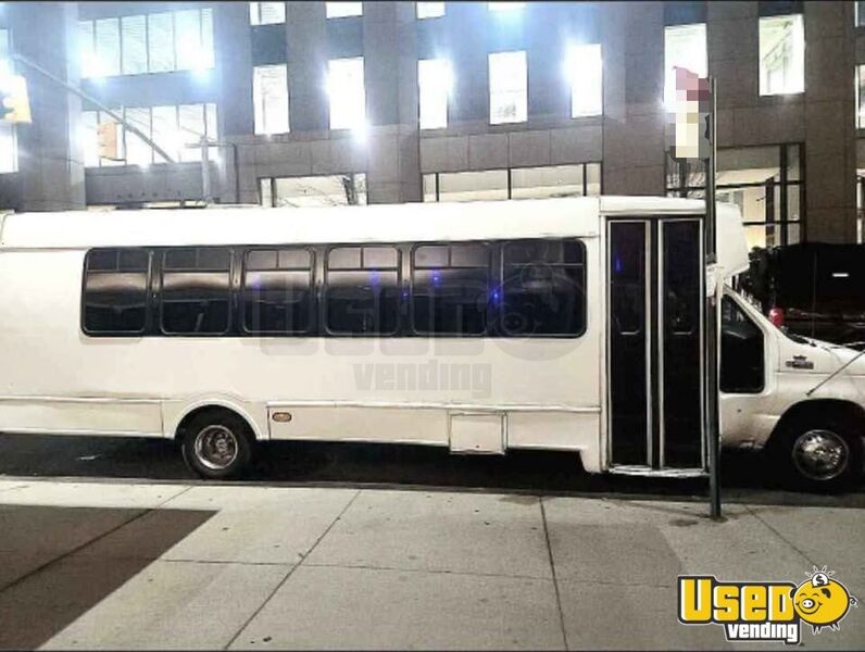 1999 E450 Party Bus New Jersey Diesel Engine for Sale