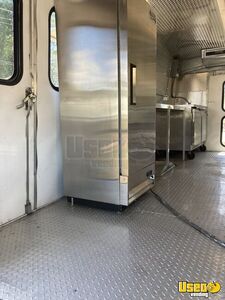 1999 Econoline All-purpose Food Truck All-purpose Food Truck Diamond Plated Aluminum Flooring Louisiana Diesel Engine for Sale