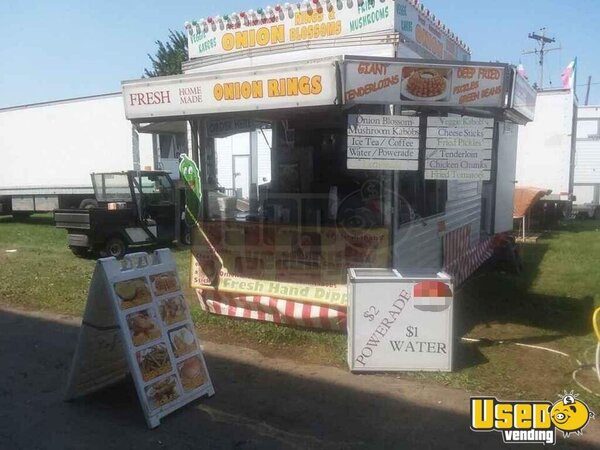 1999 Food Concession Trailer Concession Trailer Ohio Diesel Engine for Sale