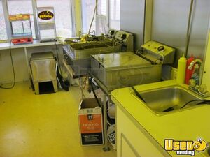 1999 Food Trailer Concession Trailer Removable Trailer Hitch Tennessee for Sale