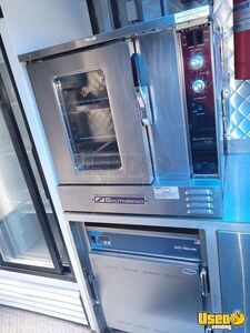 1999 Food Truck All-purpose Food Truck Diamond Plated Aluminum Flooring New York Diesel Engine for Sale