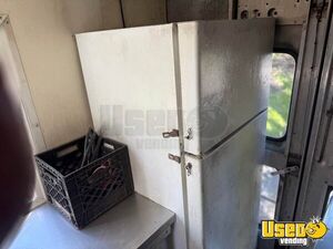1999 Food Truck All-purpose Food Truck Interior Lighting Pennsylvania Gas Engine for Sale
