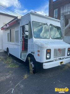 Chevrolet All-Purpose Food Truck Great Starter Mobile Food Unit for Sale in New Jersey!