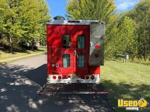 1999 Food Truck All-purpose Food Truck Refrigerator Pennsylvania Gas Engine for Sale
