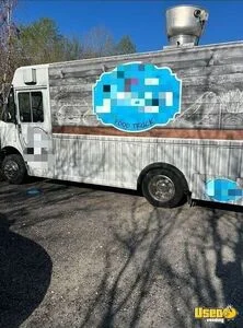 Ready To Go - 22' Freightliner Diesel Food Truck with Pro-Fire Suppression for Sale in South Carolina!