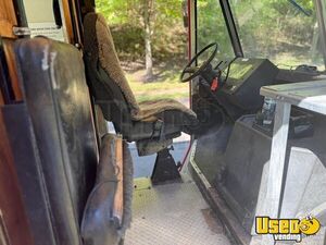 1999 Food Truck All-purpose Food Truck Steam Table Pennsylvania Gas Engine for Sale